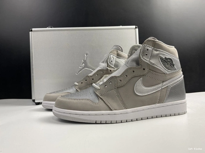 1 Japan Neutral Grey DC1788-029 Jordan High OG Air 0823
